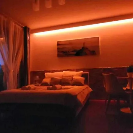 Modern Apartment Sandy Beach Down Town, Aquapark, Free Parking Krakow Exterior photo